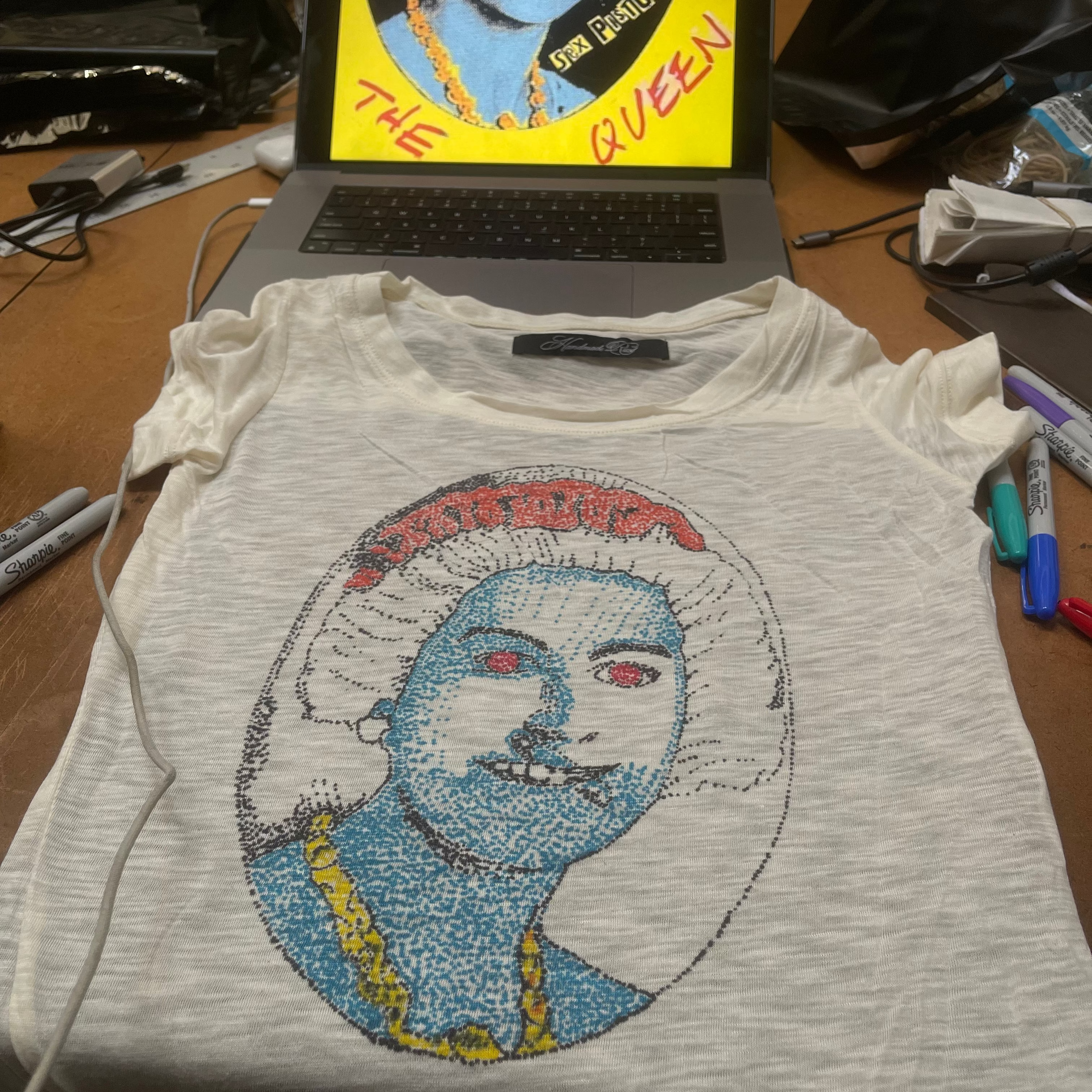 1:1 Hand Drawn SAVE THE QUEEN - VNTG WHITE TEE